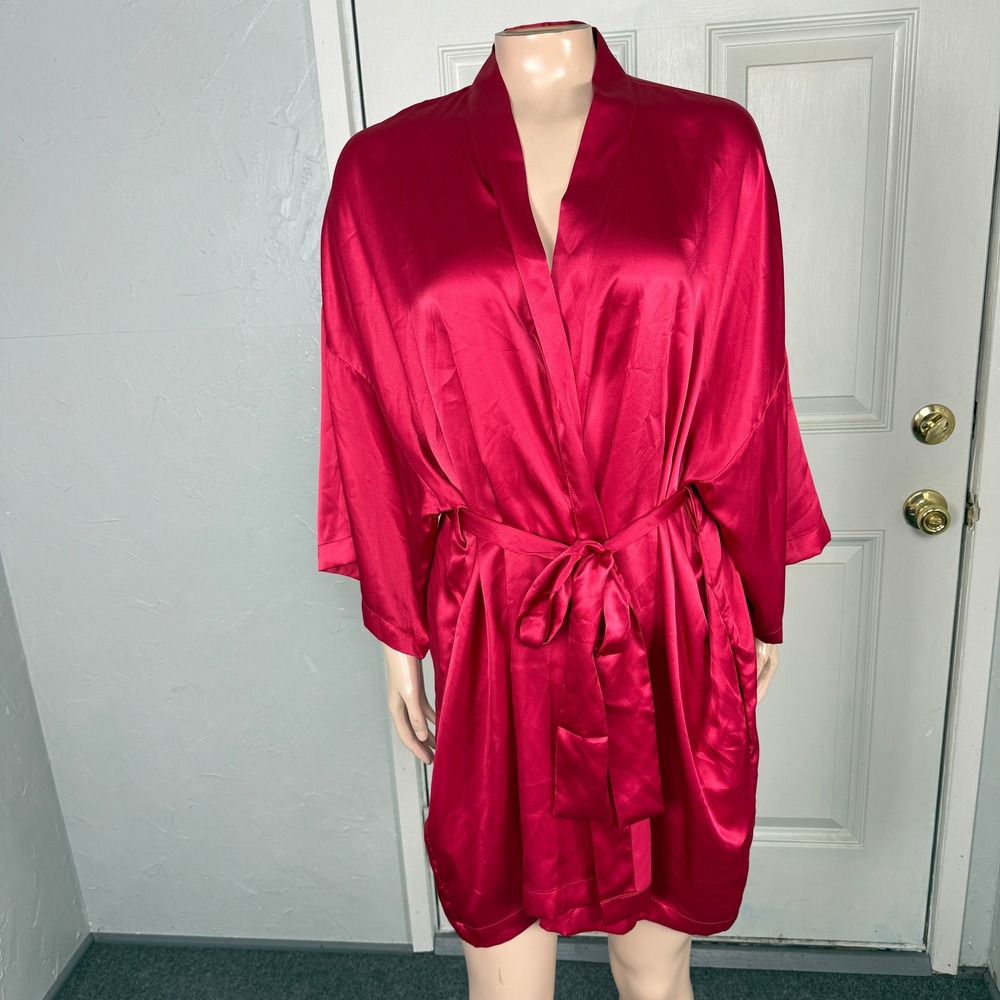 Vintage Victorias Secret Y2K Robe Polyester Satin One Size Red D4-3
